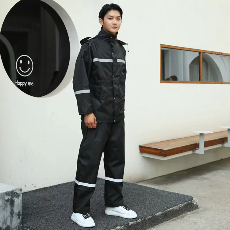雨衣加工厂家 防雨功能 轻便易携带 保持身体干燥