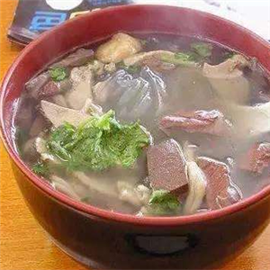 优子鸭血粉丝汤