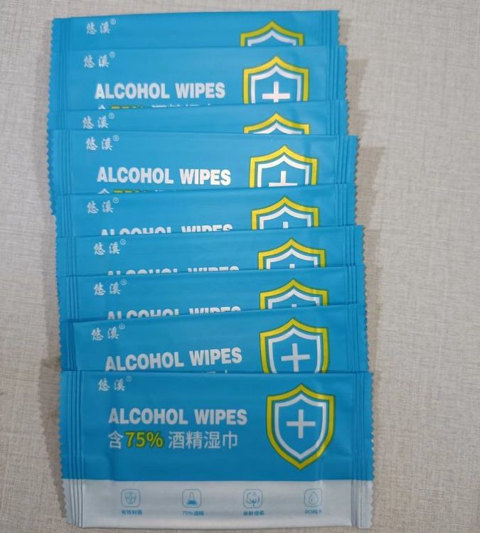 一次性酒精湿巾 创意湿纸巾 独立小包装 怡美乐 可定制