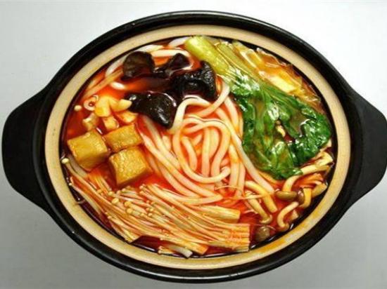 王记过桥米线