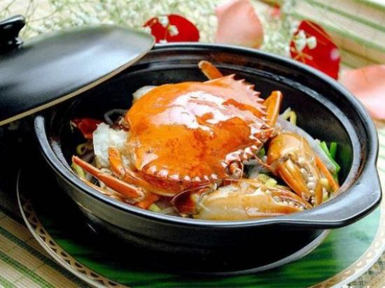 钳嘴肉蟹煲