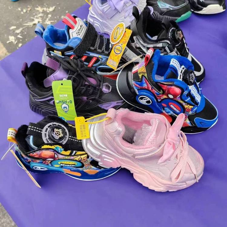 库存鞋地摊鞋处理杂款断码鞋尾货品牌折扣处理鞋批发库存内销外贸
