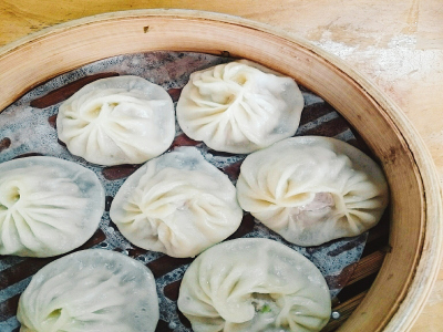 笼上蒸品包子