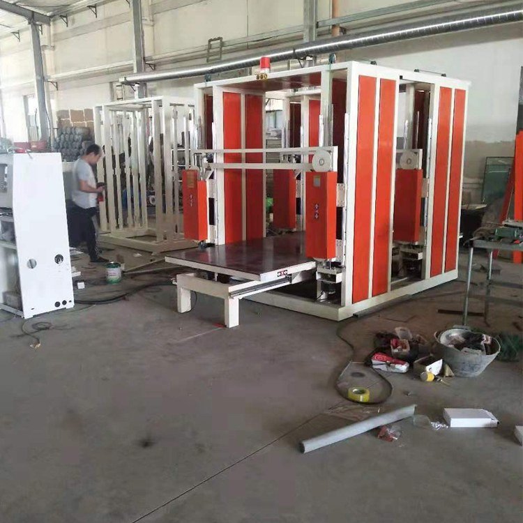 乐璇数控精密造型切割锯1325双排直线导轨造型切割机