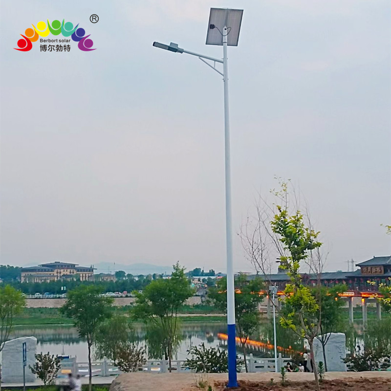 郑 州道路照明LED路灯 太阳能路灯杆厂家批发博尔勃特