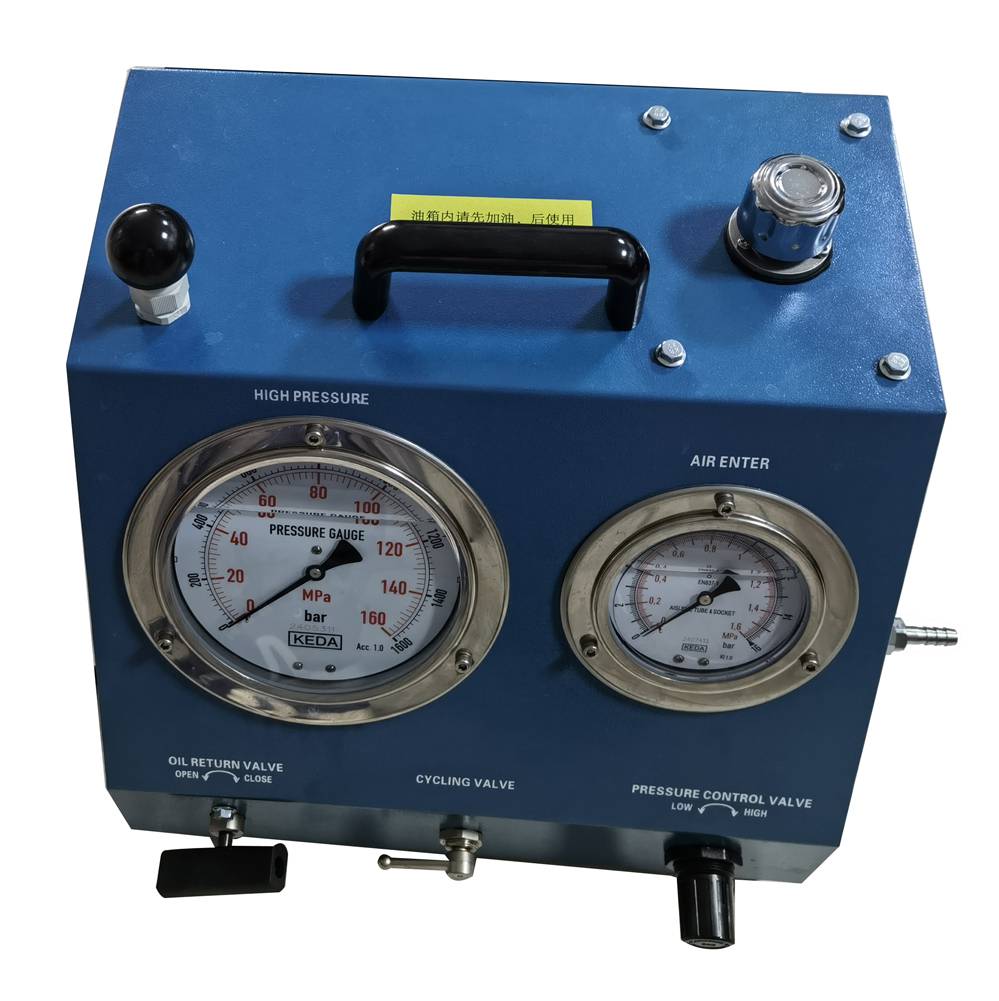 供应贝斯曼1500bar超高压气动液压泵YSB-150Q，流量可达0.25L/min