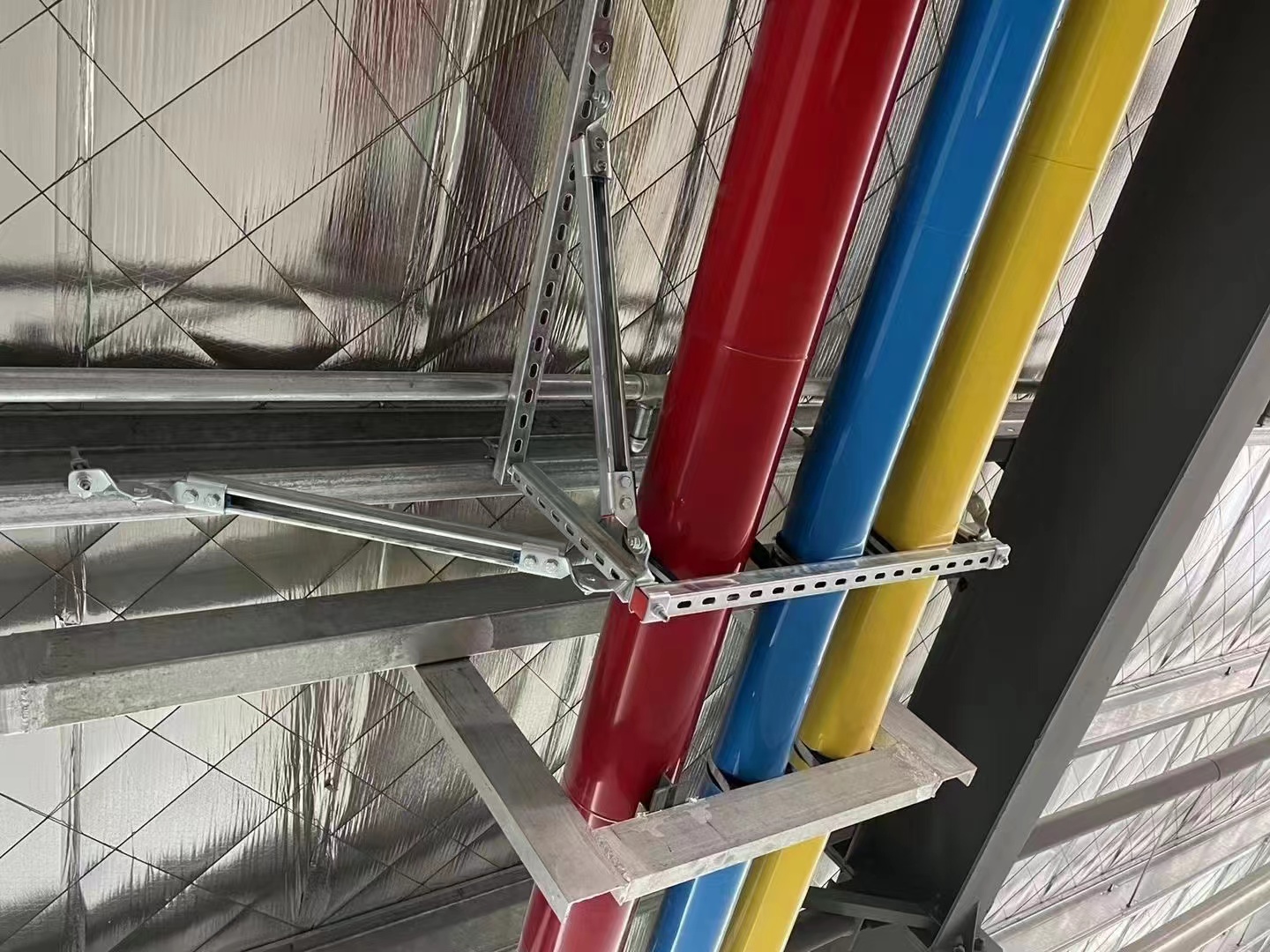 抗震支架 建筑工程可用 外形美观 施工便捷 调节灵活 可定制加工