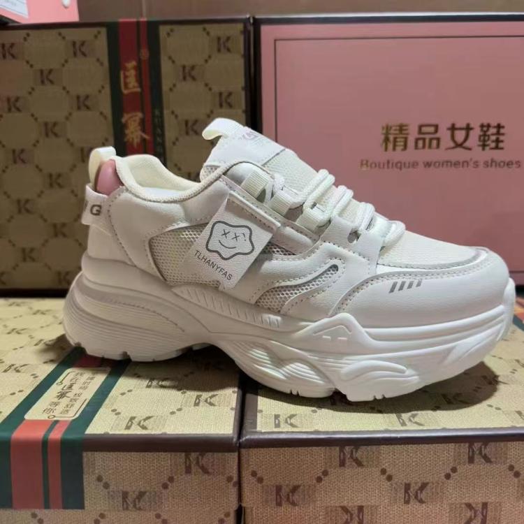 厂家四季透气耐磨男女鞋库存整单杂款平跟打蜡成年鞋创业开店夜市