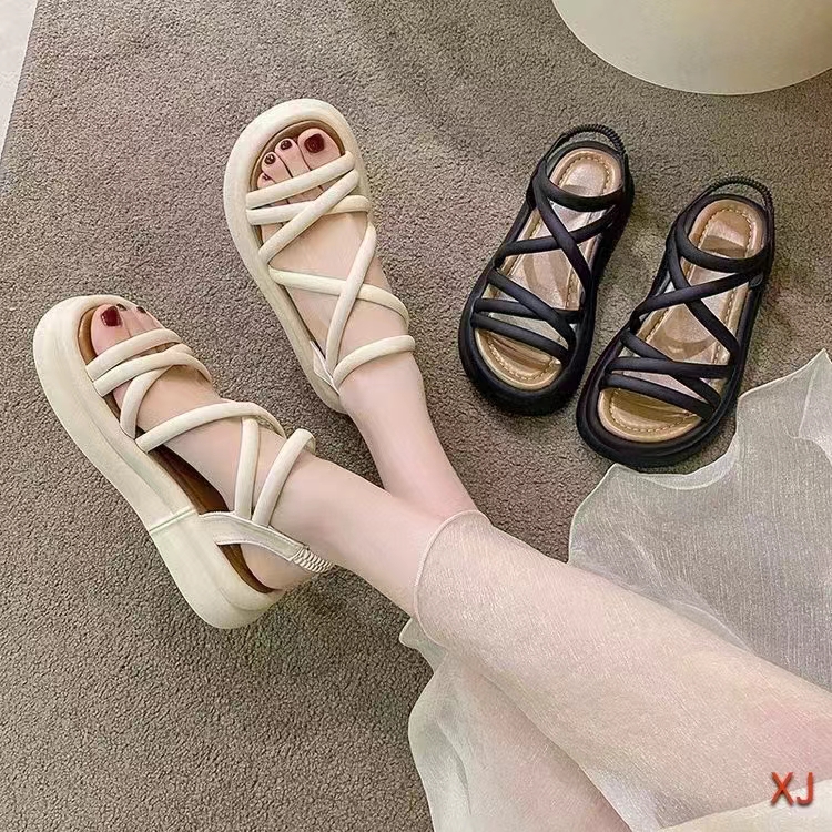 女士夏季凉鞋 新款平底女鞋轻便拖鞋 休闲地摊处理鞋批发