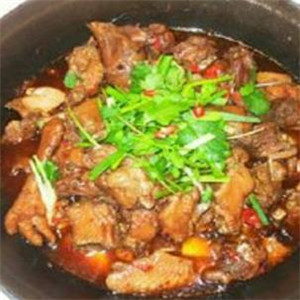 四海铁锅炖