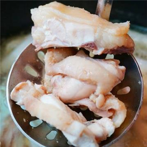 椰国飘香椰子鸡