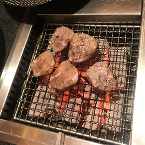 焱炙魂海鲜烧肉