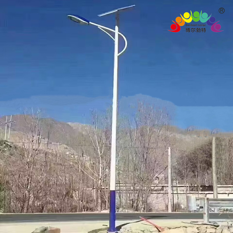 博尔勃特风光互补路灯市政道路户外照明LED太阳能路灯杆厂家批发