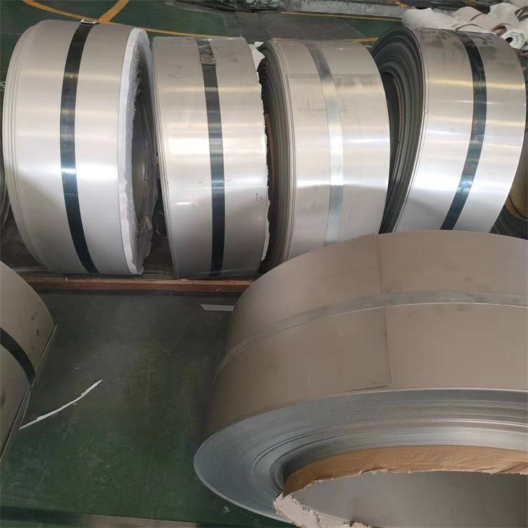 201不锈钢带卷料304不锈钢卷 1.9-1.2mm 拉伸分条打包带