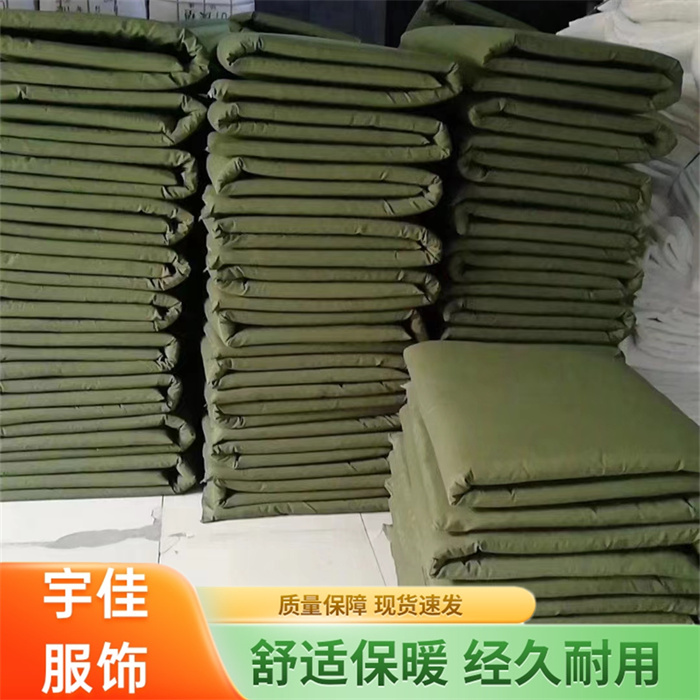 宿舍单人床垫 加厚防潮垫子 硬质棉填充 经久耐用 舒适透气