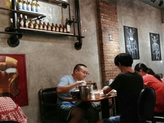 红虾社小龙虾