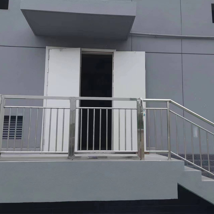 不锈钢甲级防火门安装 乙级钢质防盗门 商场钢制双开安全门 大发