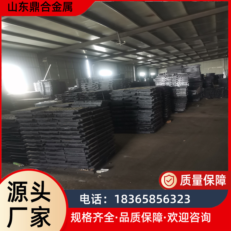 长方形铸铁井盖厂家 车库排水雨水篦子 按时发货 防震动异响 鼎合
