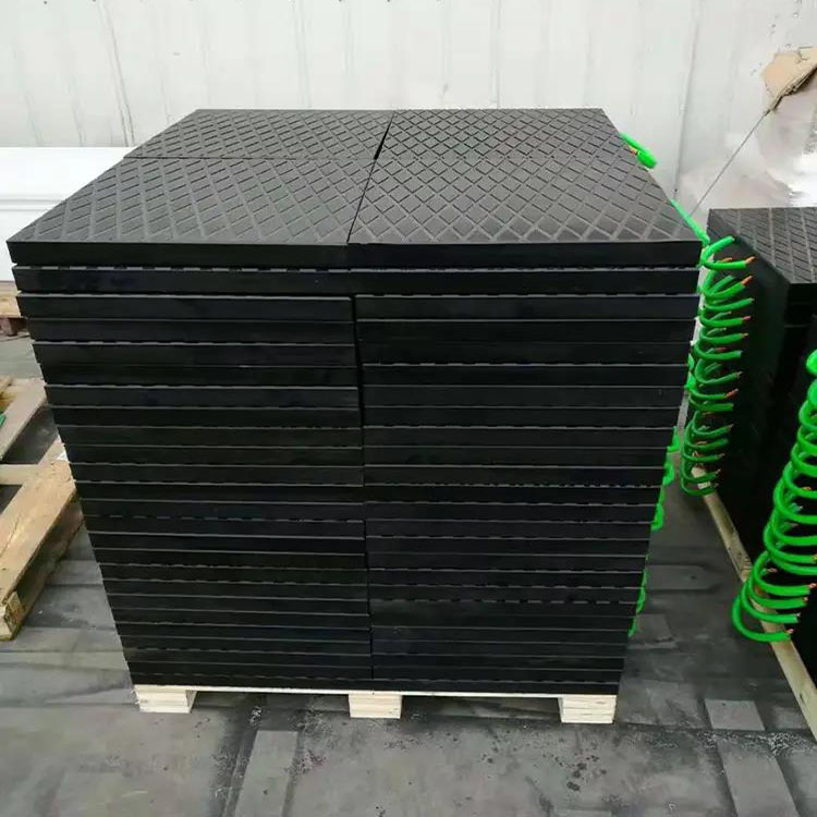 三硅 厂家直供 起重机泵车耐磨支腿垫块 抗压减震不吸水