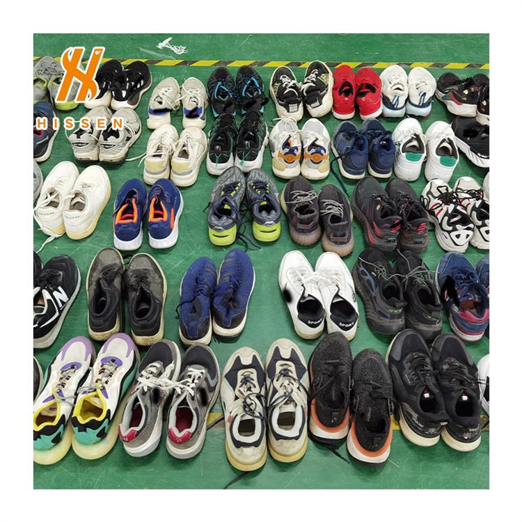 中国旧鞋子批发二手国内品牌鞋男式休闲鞋brand used shoes bales