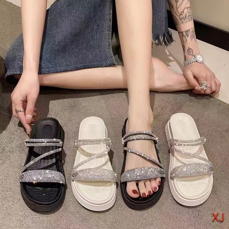 2023男女库存鞋批发凉鞋地摊鞋尾货处理鞋批发跑量内销外贸赶集