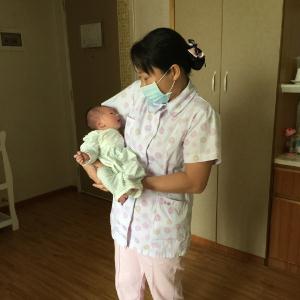 初贝嘉