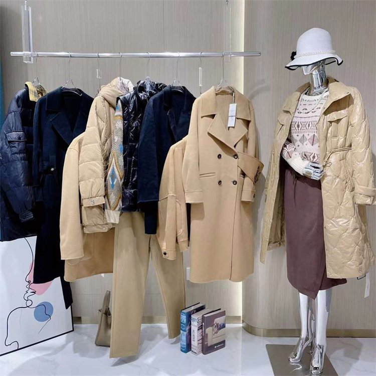 贵姿 女装官网同步货品 实体店 直播高端服装批发