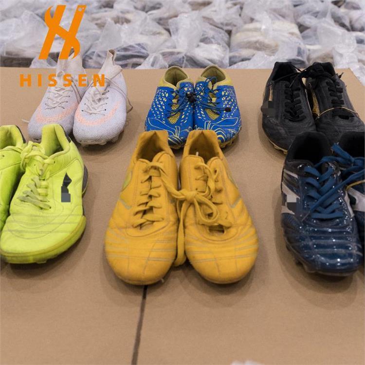 旧鞋跨境批发 二手品牌鞋田径足球鞋鞋branded usedfootballshoes