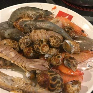泓鲨牛排海鲜自助美食汇