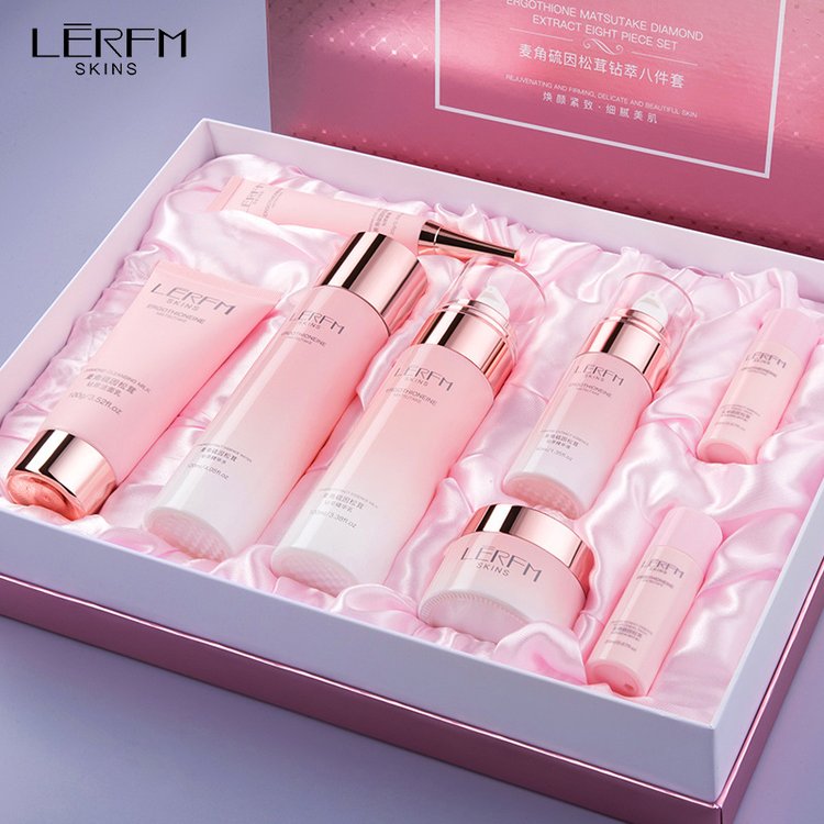 可麦角硫因松茸钻萃八件套化妆品补水保湿护肤品套盒厂家代加工