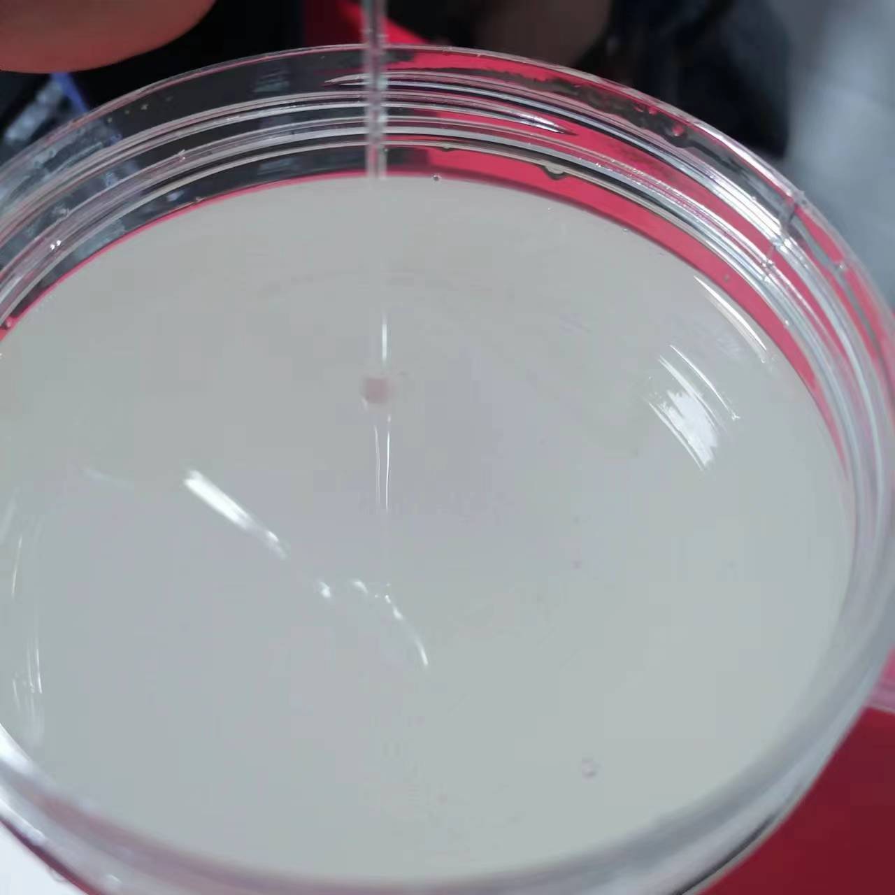 环保5千分子量液体丁腈橡胶弹性好 流动性好 乳白透明