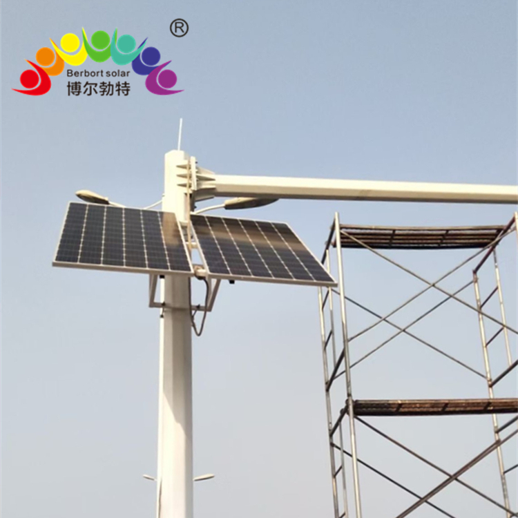 博尔勃特高速公路监控杆 锂电池 太阳能监控供电系统