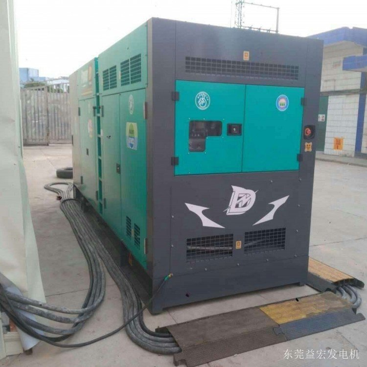 超静音环保型柴油发电机组出租 包运输安装调试及电缆 现场人员看护