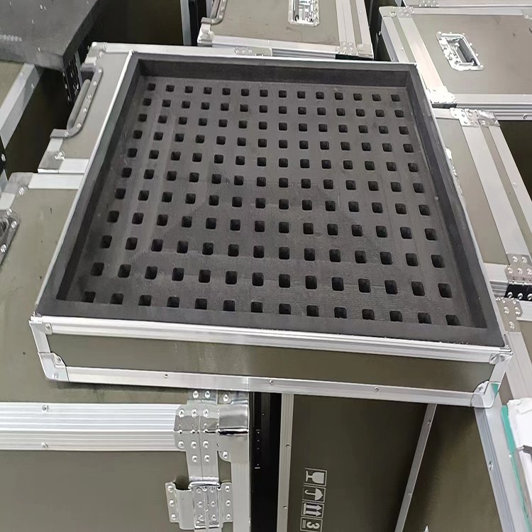 EVA内衬铝合金箱定做 工具手提箱 仪器 航空箱批发