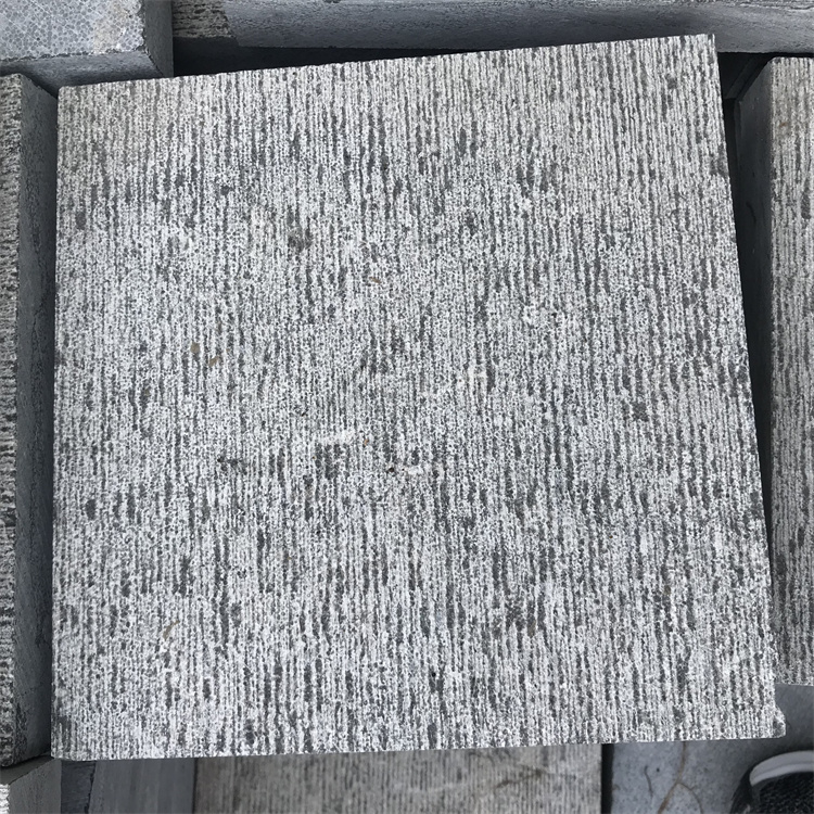 道路工程剁斧面青石板 斧凿面外墙干挂板 不规则石板材