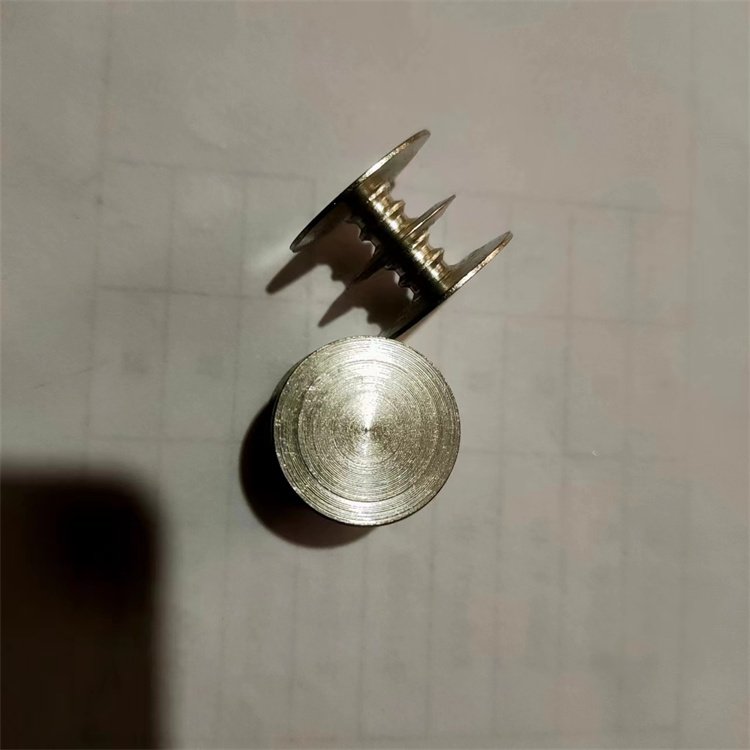 方形铸造芯撑铸钉泥芯撑 成型工艺铆接、焊接 表面干净 款式齐全
