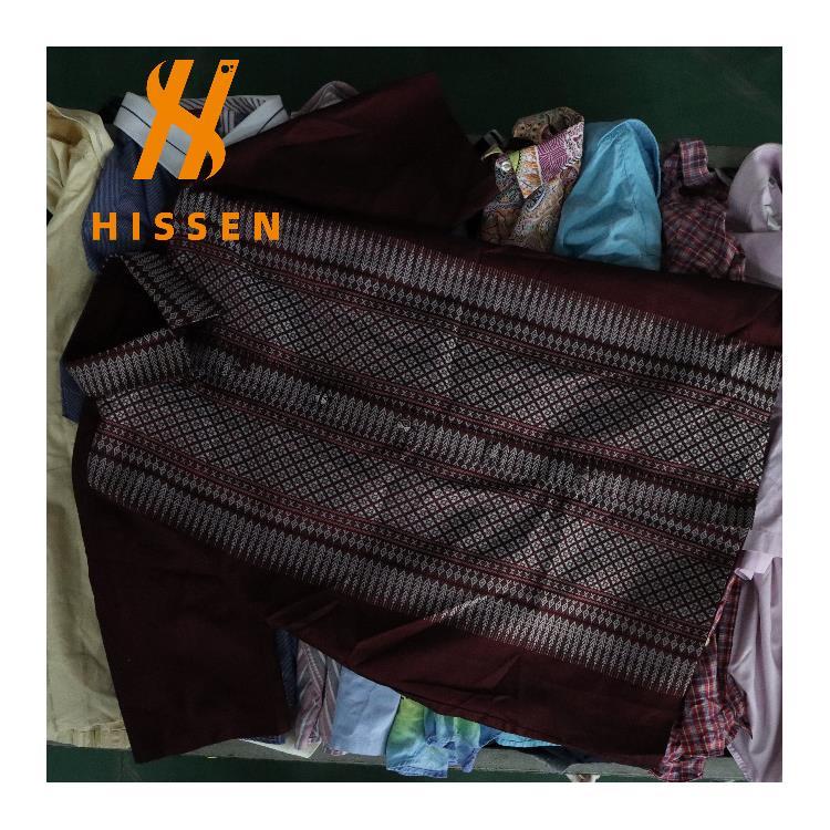 广州外贸出口二手衣服优质男士短袖大码男装used men clothes