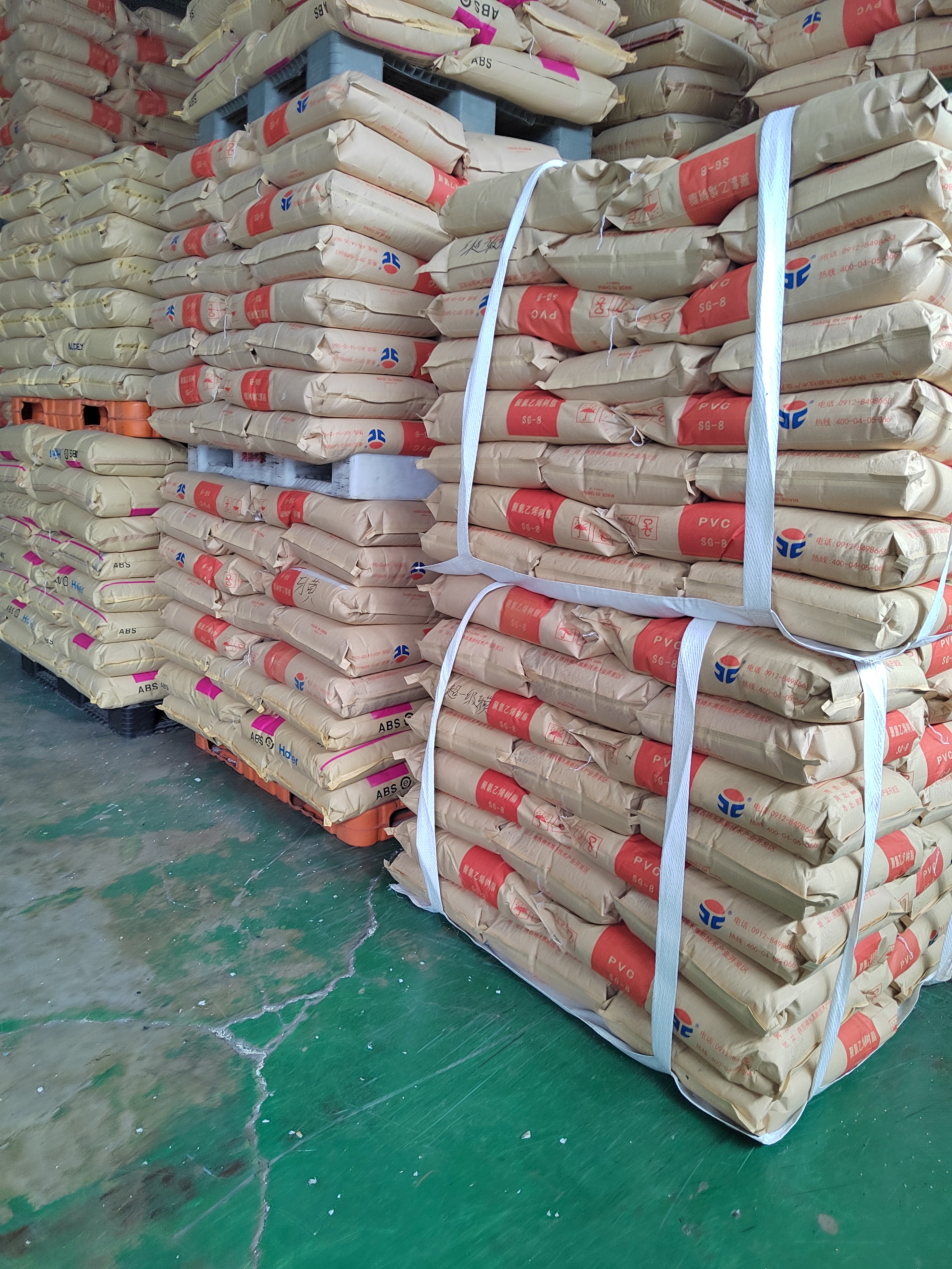PS白色高压颗粒 用于电动车注塑件 不易断裂耐湿性好 工期短