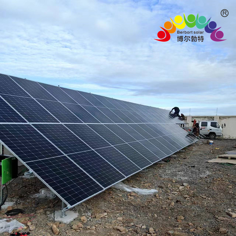 博尔勃特无地电区太阳能离网供电系统 耐低温风光互补光伏发电系统