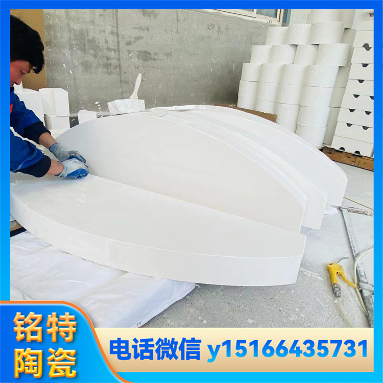 石英挡火板现货 耐高温工业用 耐化学侵蚀性好 铭特陶瓷