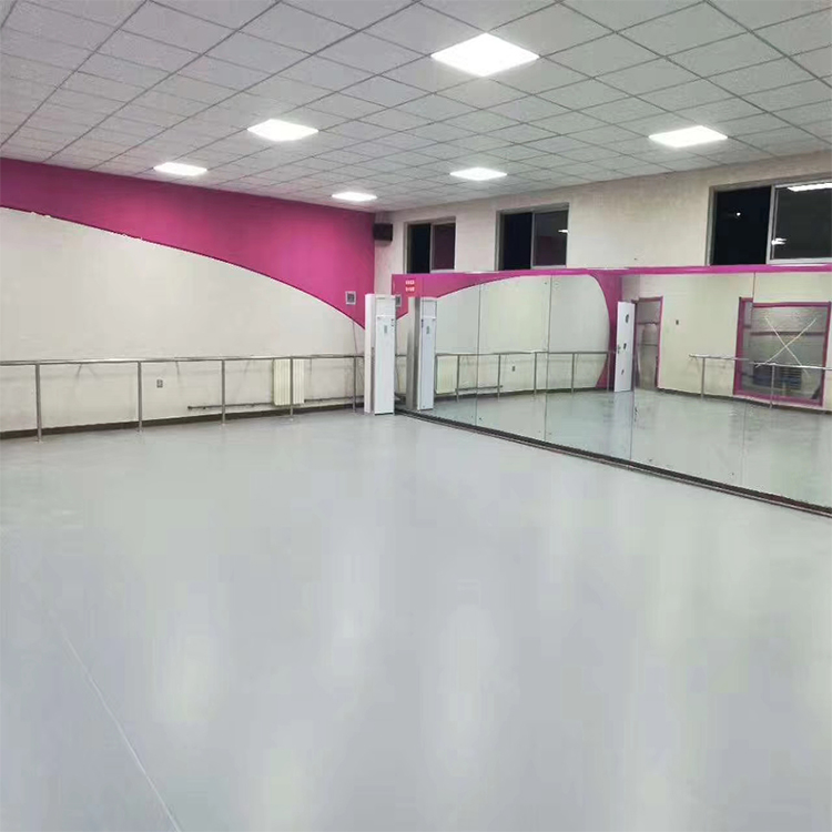 同质透心塑胶地板供应及安装 自有施工团队 包工包料 适用公共场所