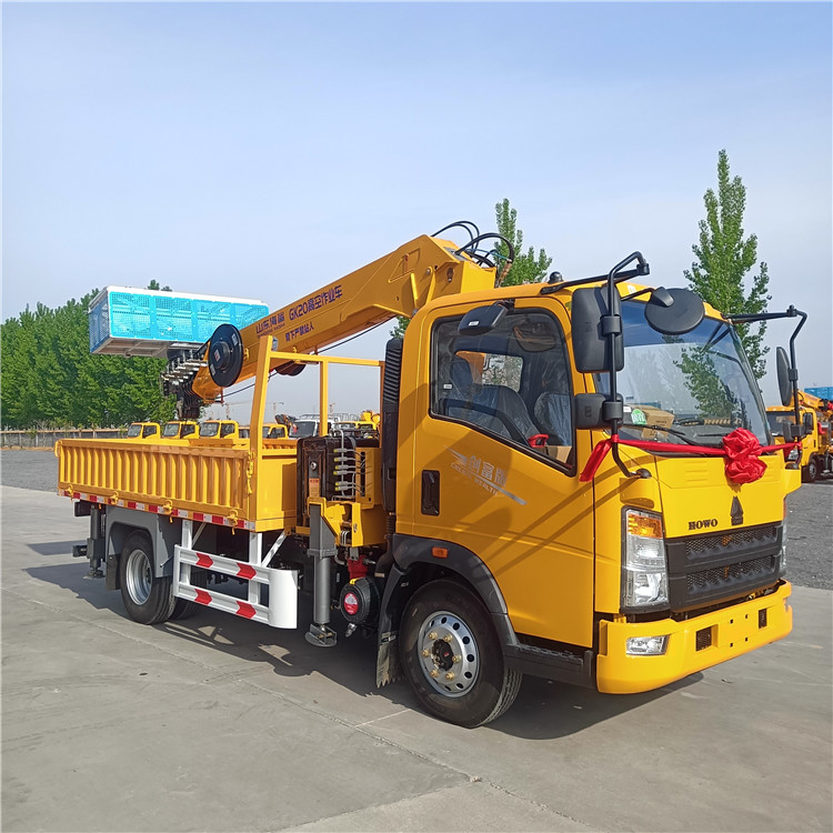 20米 豪沃底盘高空车 随车吊高空作业车 多功能升降车 吊4T 久胜