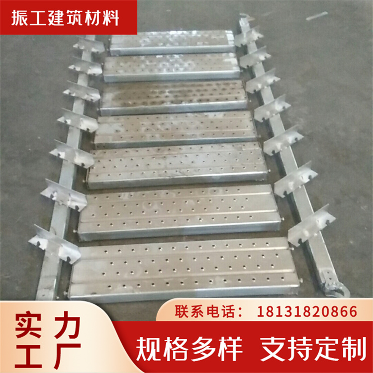 国标现货分体爬梯 钢结构一体楼梯 防滑耐磨脚踏板
