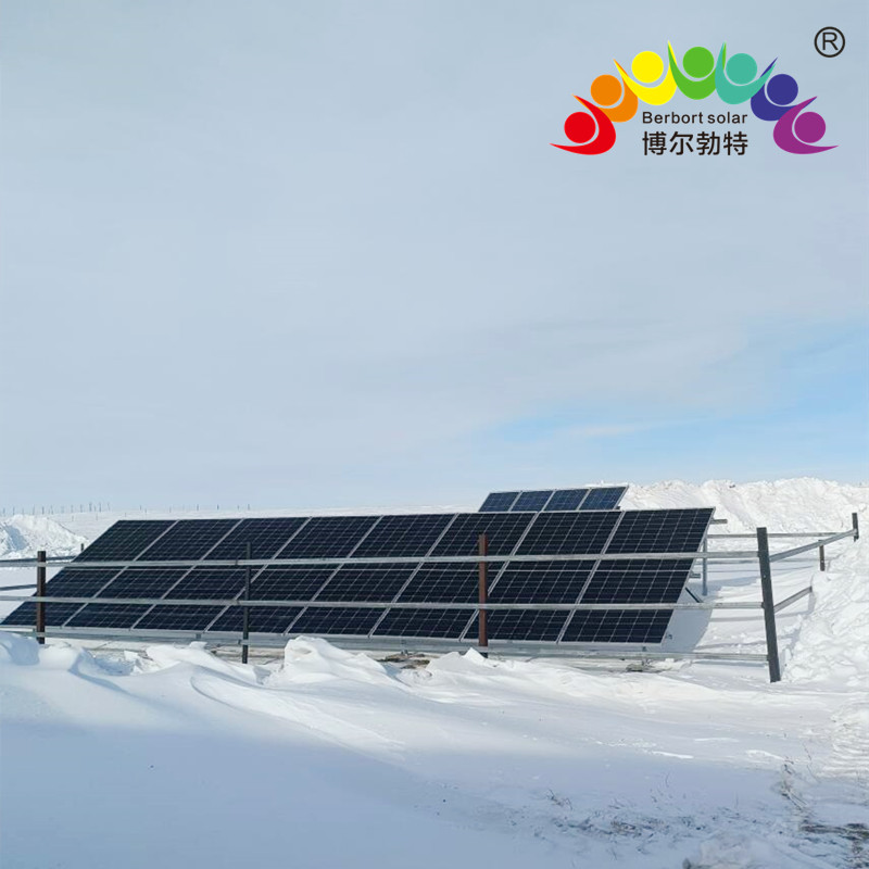 博尔勃特牧区耐低温风光互补供电系统 无电地区太阳能离网发电系统