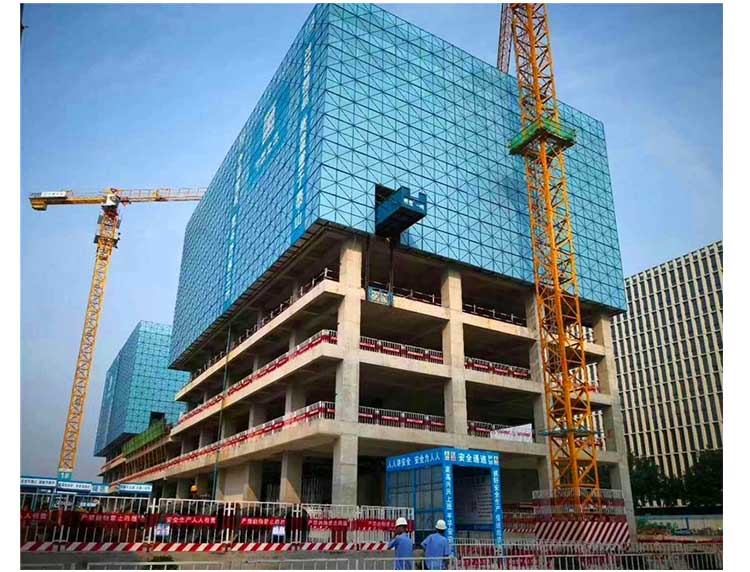 脚手架外钢网片维修打磨清洗 翻新 建筑安全网爬架网外架铁网片回收