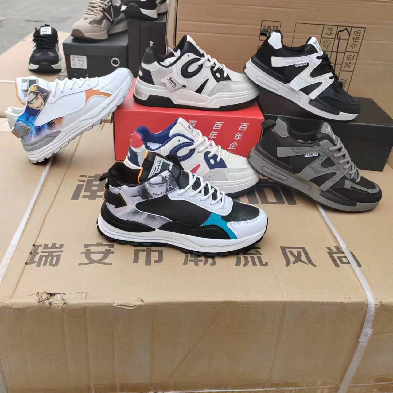 春秋冬夏通用舒适休闲鞋 圆头平底EVA鞋垫 真皮超纤男女鞋