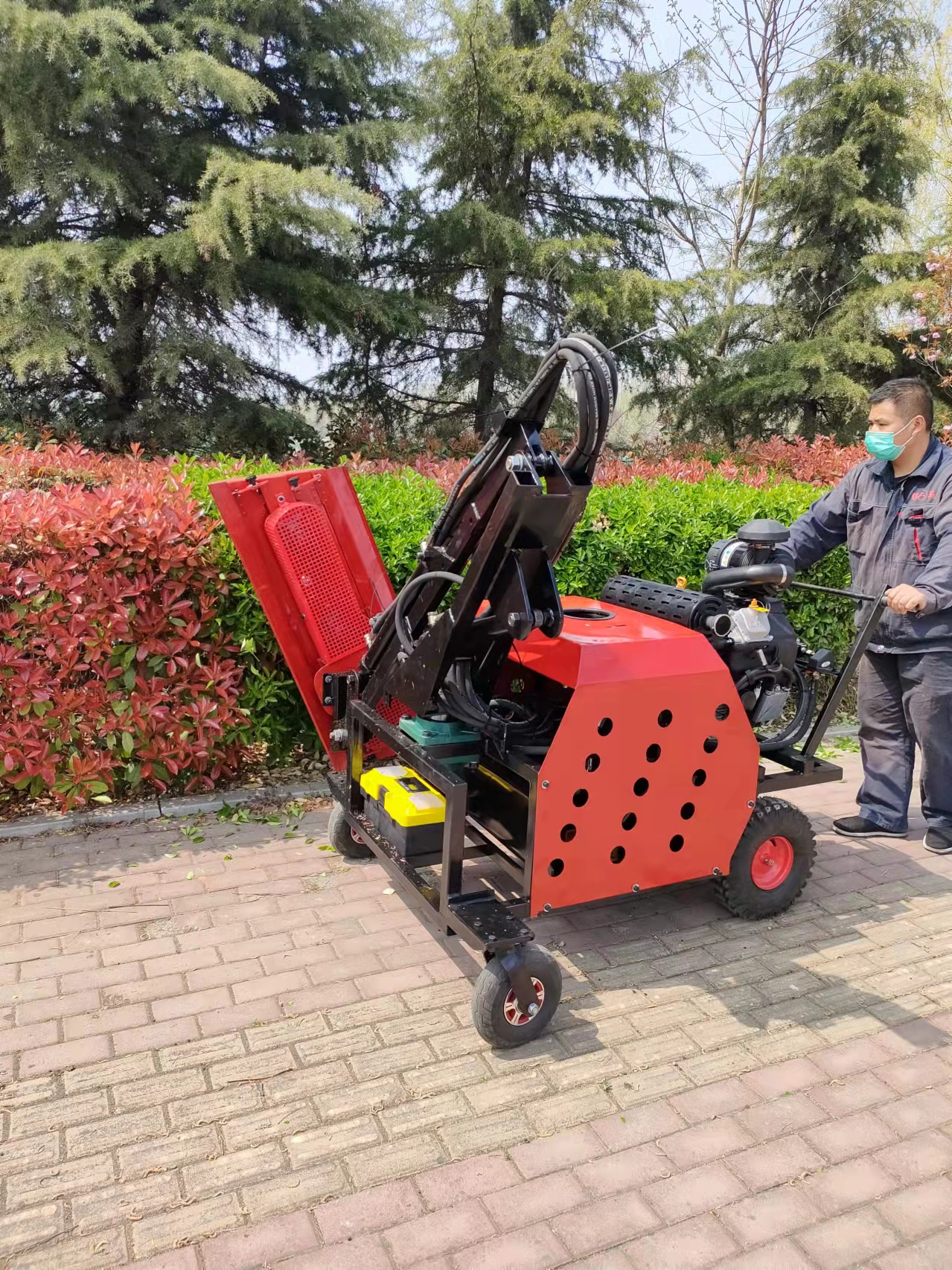 操作灵活 树枝树杈修剪机 多功能手推式绿篱机 手推助力平侧一体机