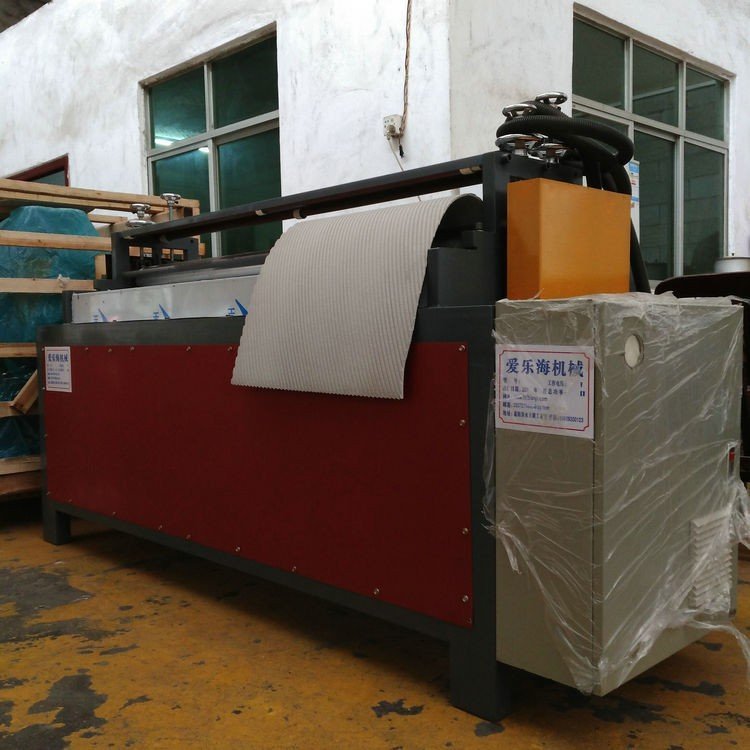惠 州开槽机直供 防滑垫刻沟机器 小型农用开沟机培土机