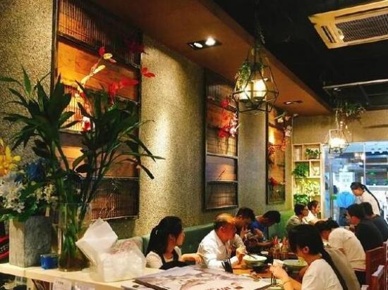 哇蛙牛功夫面渝都料理
