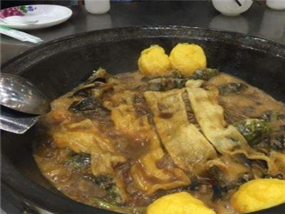 屯老二农家铁锅炖